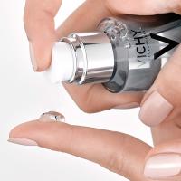 Гель-сыворотка ежедневный Vichy Mineral 89 для кожи, подверженной агрессивным внешним воздействиям, 30 мл